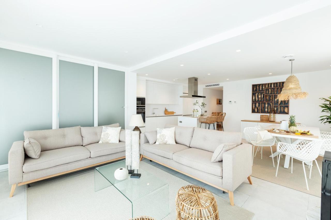 Apartamentos Martalia Nerja Торокс Екстериор снимка