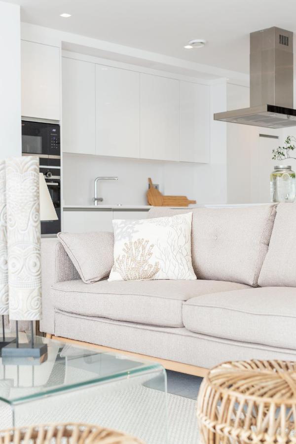 Apartamentos Martalia Nerja Торокс Екстериор снимка
