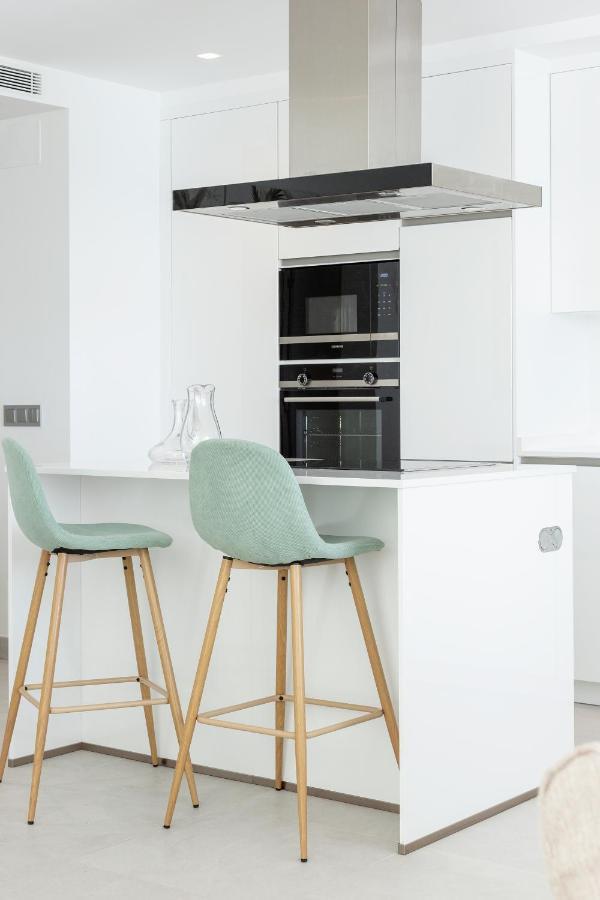 Apartamentos Martalia Nerja Торокс Екстериор снимка