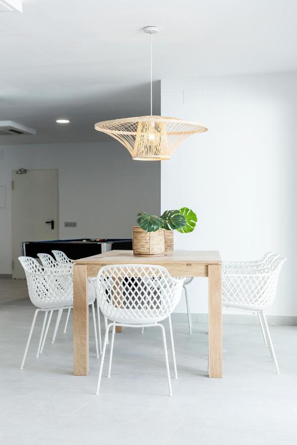 Apartamentos Martalia Nerja Торокс Екстериор снимка